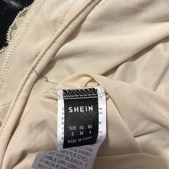 light yellow lacy tank top. size small - Picture 3 of 3